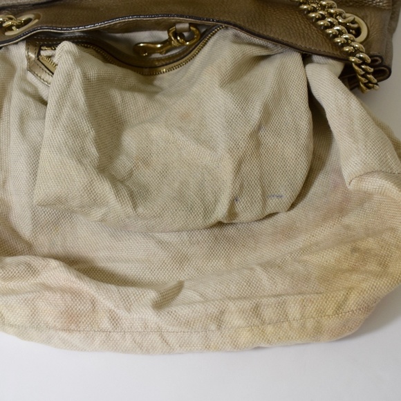 | GUCCI | Metallic | Pebbled- Calfskin| Medium Bag - Picture 13 of 16